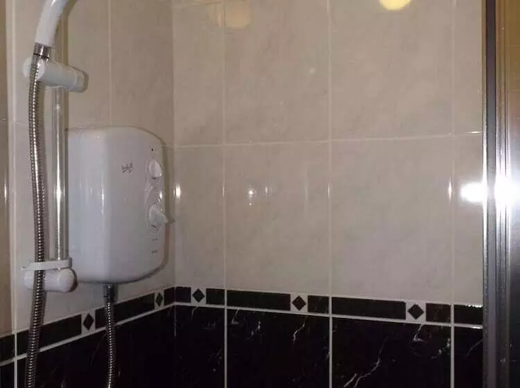 Majatalo Glenavon Homestay