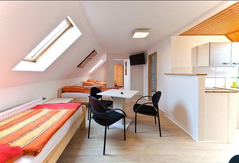 פנסיון Gästehaus M. Sander