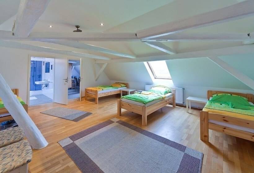 פנסיון Gästehaus M. Sander