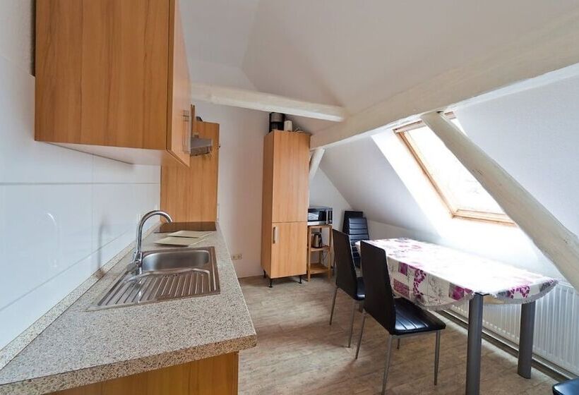 פנסיון Gästehaus M. Sander