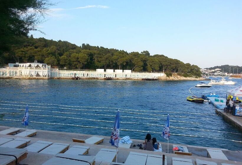 פנסיון Guesthouse Tea Hvar