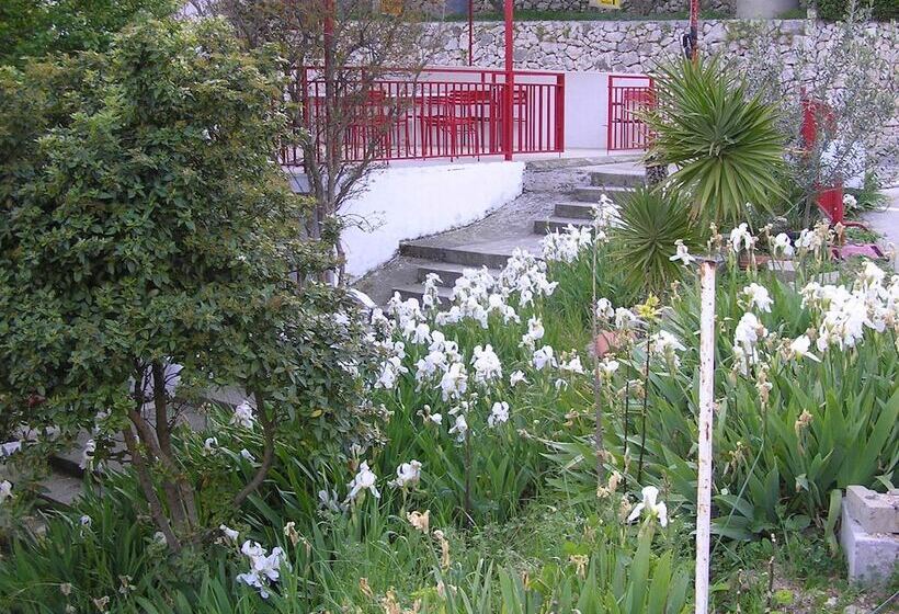 פנסיון Guesthouse Tea Hvar