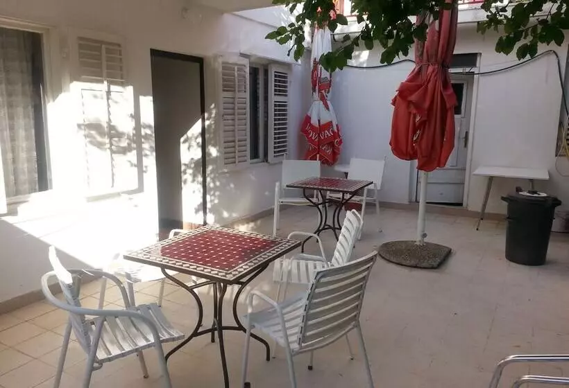 پانسیون Guesthouse Tea Hvar