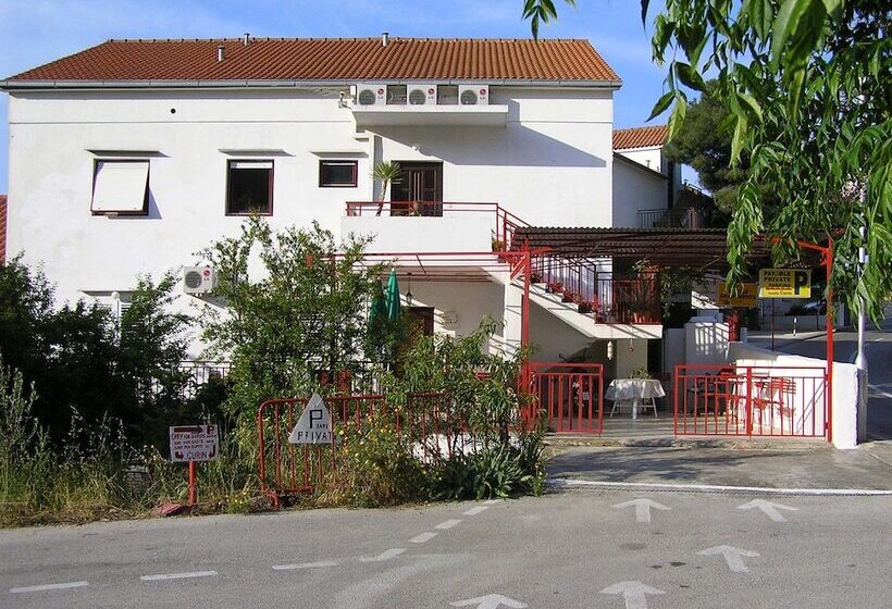 פנסיון Guesthouse Tea Hvar