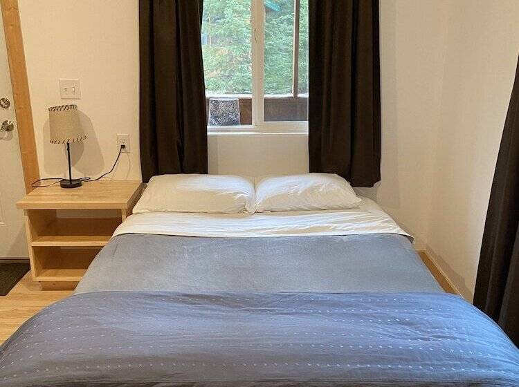 Talkeetna Wilderness Lodge & Cabin Rentals