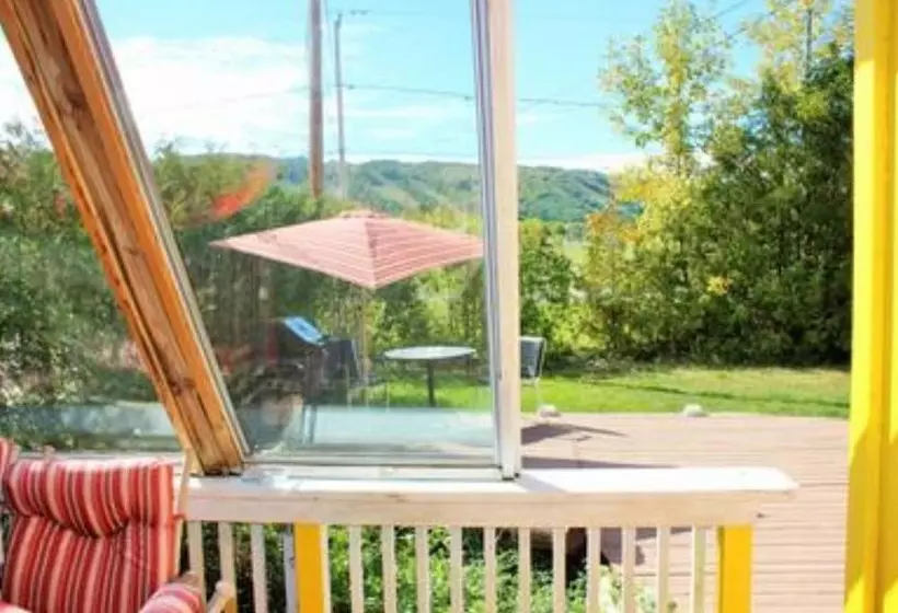 3 Bed Blue Mountain Cottage With Hot Tub