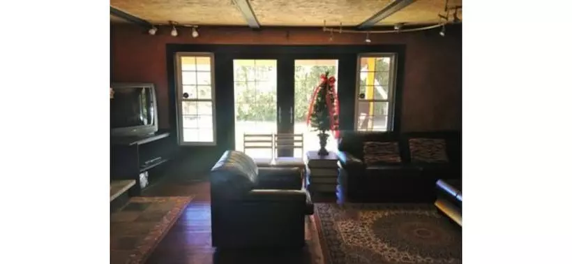 3 Bed Blue Mountain Cottage With Hot Tub