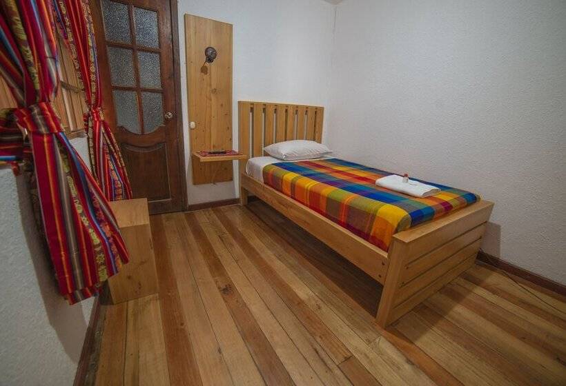 هاستل El Andariego