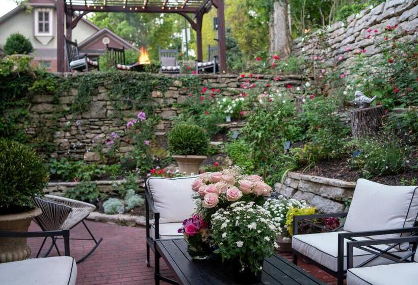 مبيت وإفطار Inn At Rose Hall