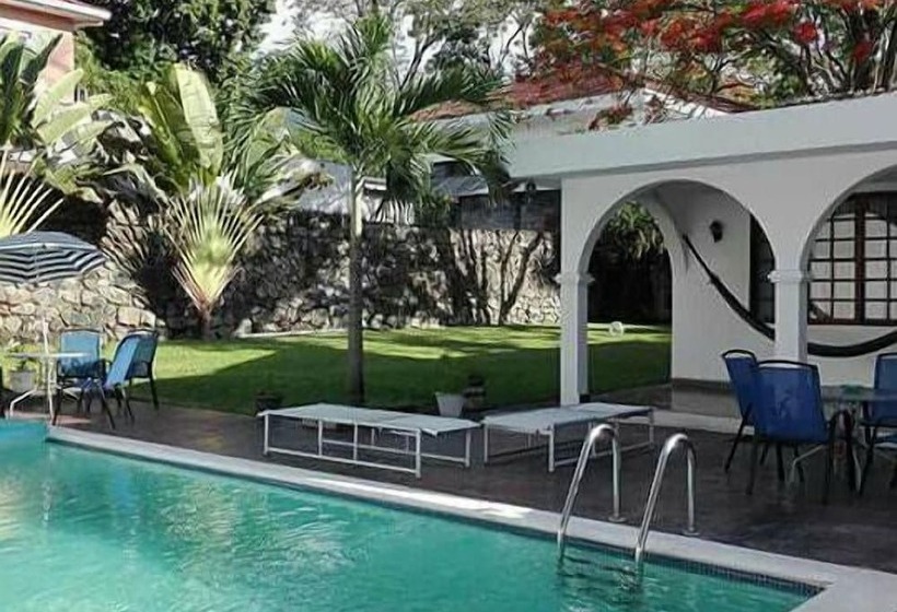 Casa Colonial Bed And Breakfast