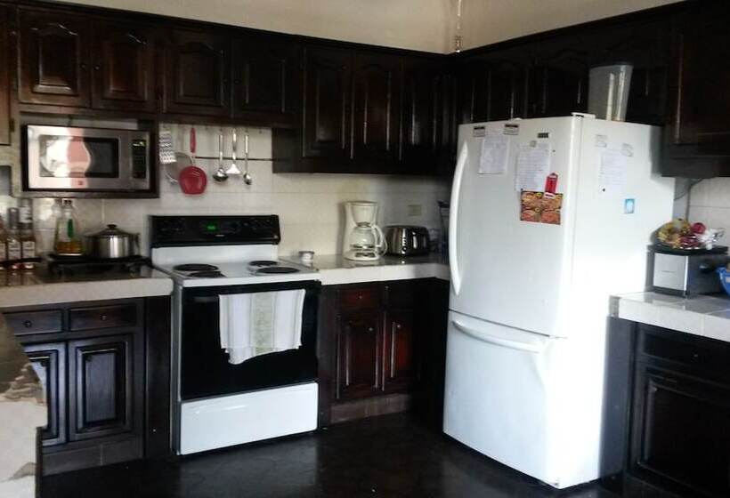 Casa Colonial Bed And Breakfast