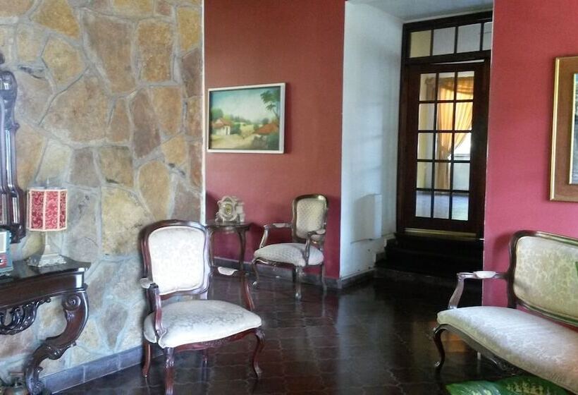 Casa Colonial Bed And Breakfast