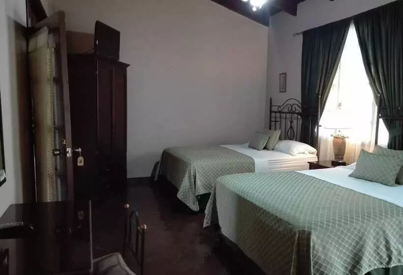 Casa Colonial Bed And Breakfast