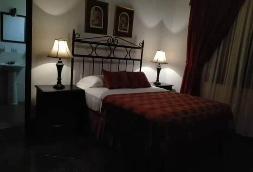 Casa Colonial Bed And Breakfast