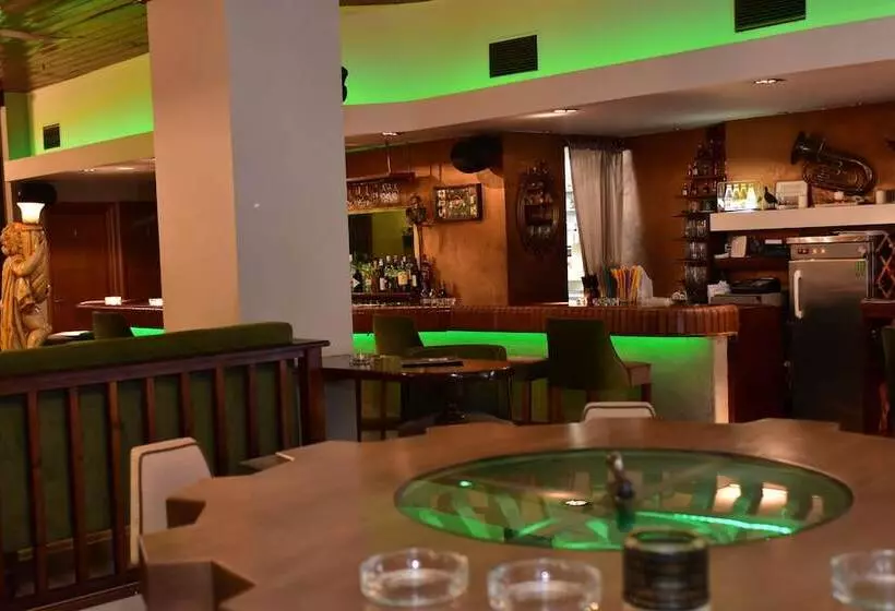 Epidavros Plaza Hotel   Music Bar