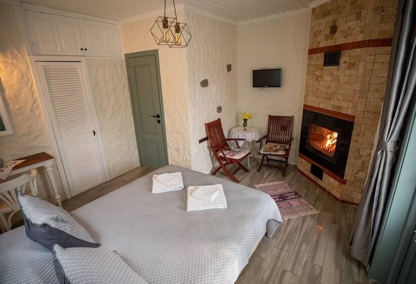 فندق فئة نجمة واحدة Herakles Butik Otel