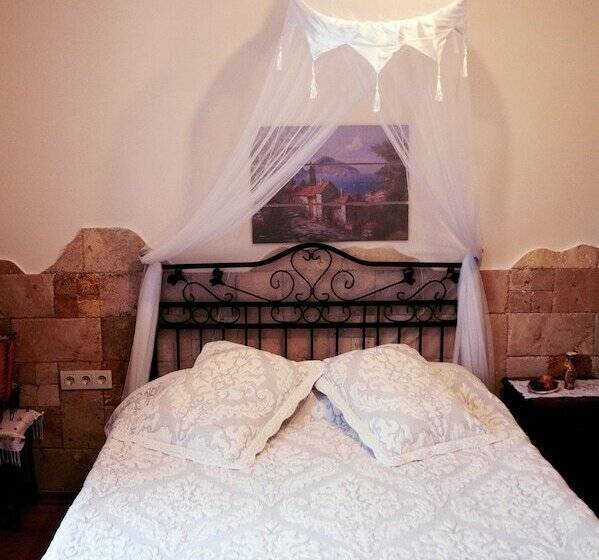 فندق فئة نجمة واحدة Herakles Butik Otel