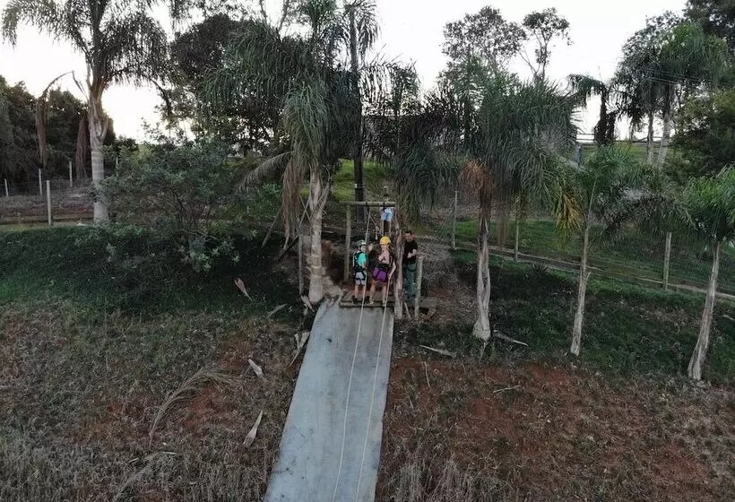 簡易ホテル Pousada Salto Sete