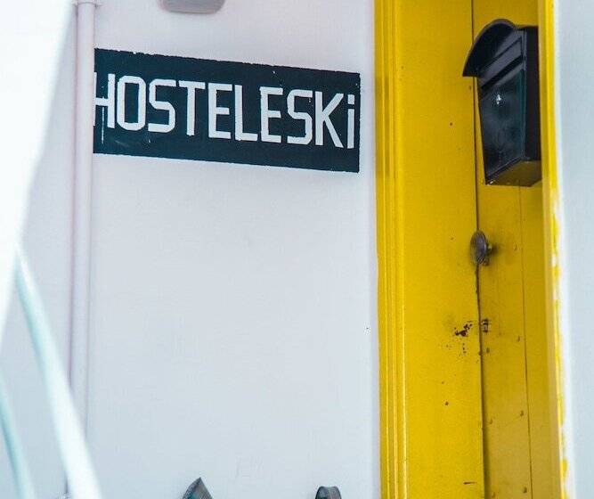 Hosteleski