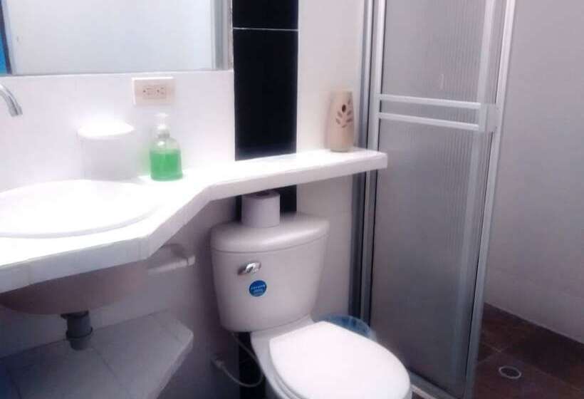 هتل Casa De Campo La Gloria