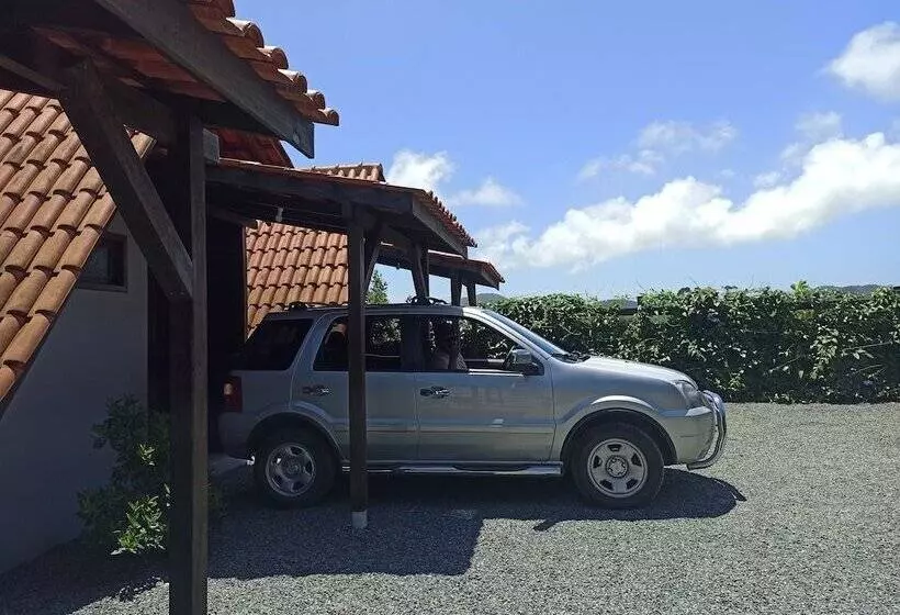 هتل Chalés De Penha Natureza E Beto Carrero