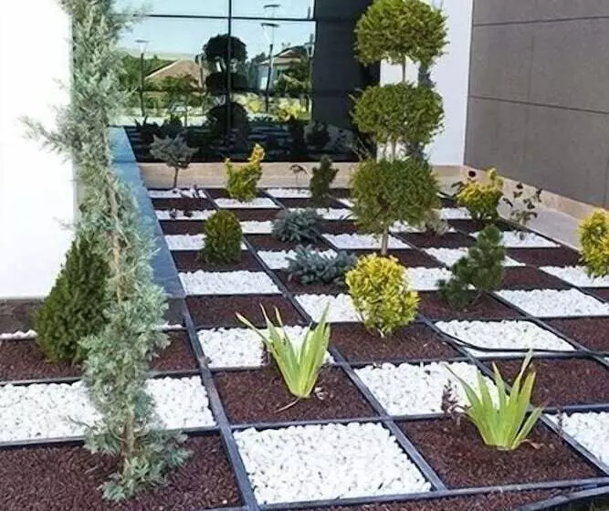 Hotelli Cherry Garden City & Spa