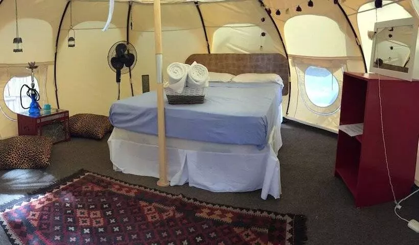 Hotelli Driftwood Glamping And Boutique