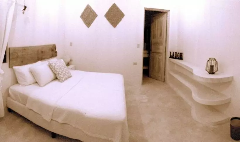 Hotelli Driftwood Glamping And Boutique