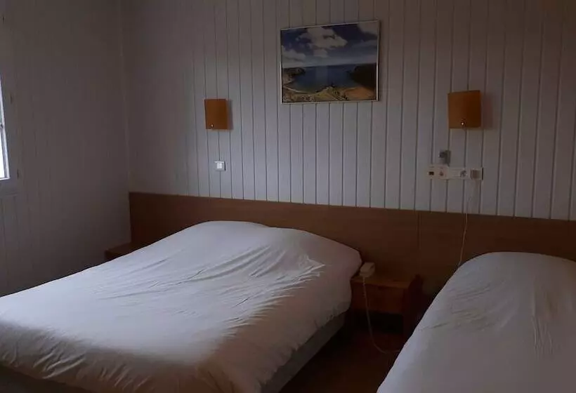 Hotelli Hôtel Le Mareuillais