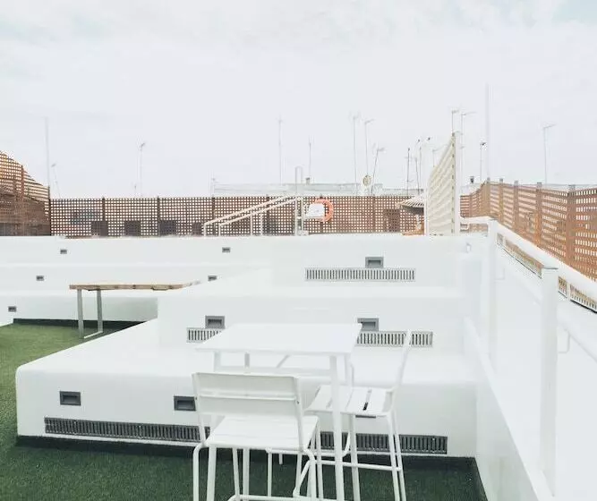 هتل Isa Cádiz