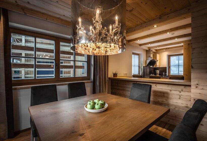 ホテル Liondes Chalets