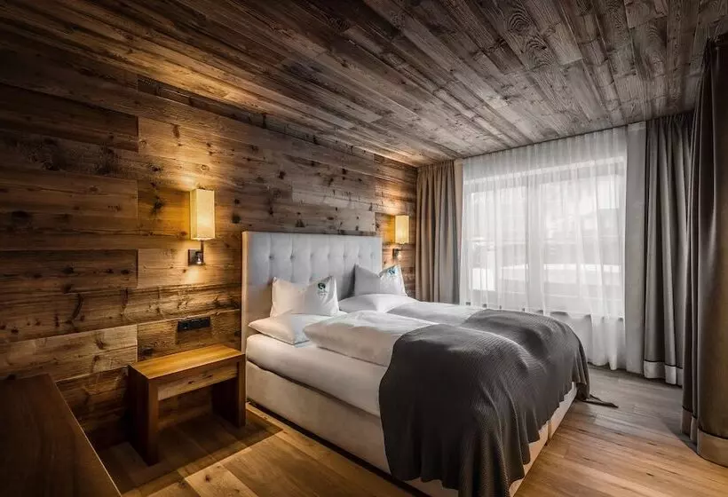 Hotelli Liondes Chalets