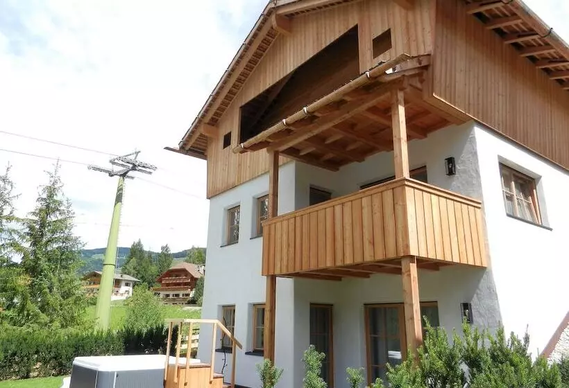 Hotelli Liondes Chalets