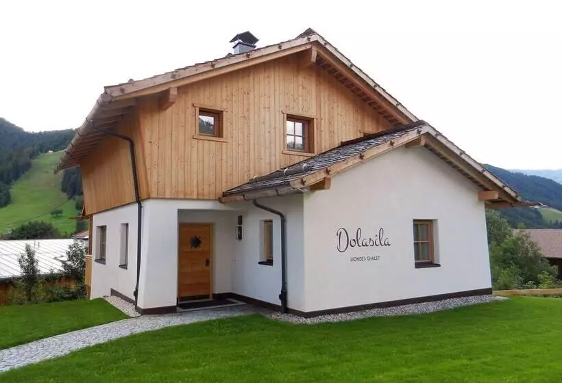 Hotelli Liondes Chalets