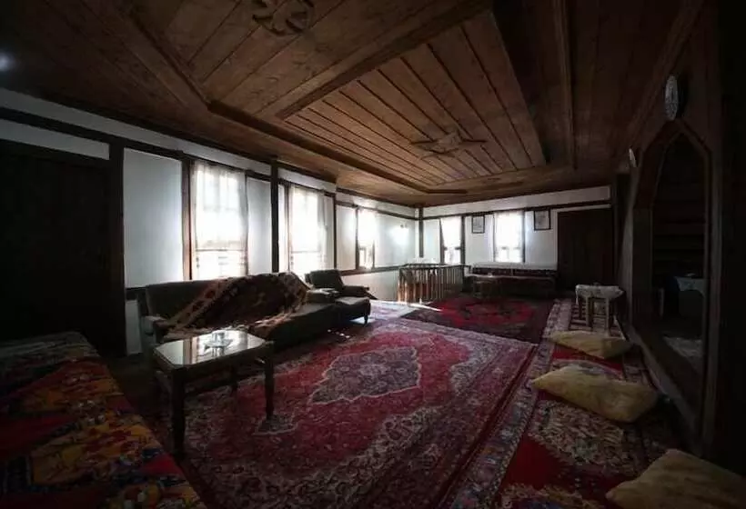 Hotelli Nermin Hanim Konagi