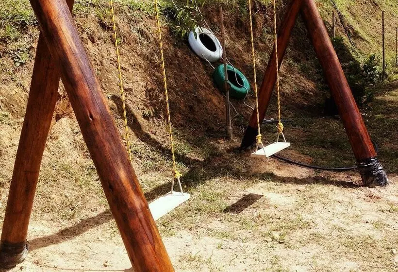 ホテル Pousada Monteiro