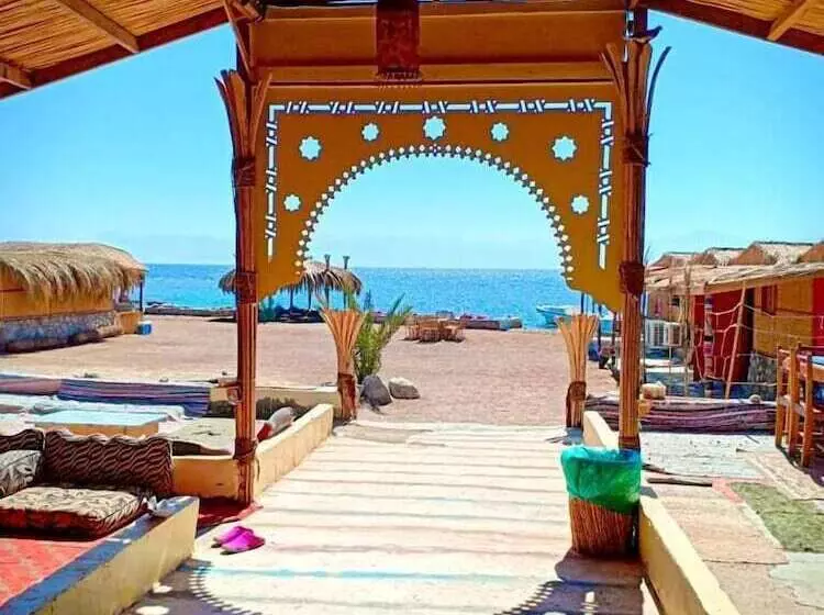 هتل Sahara Beach Camp