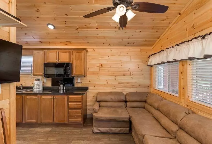 Hotelli Sun Retreats Nantahala