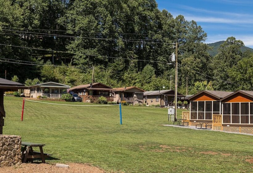 ホテル Sun Retreats Nantahala