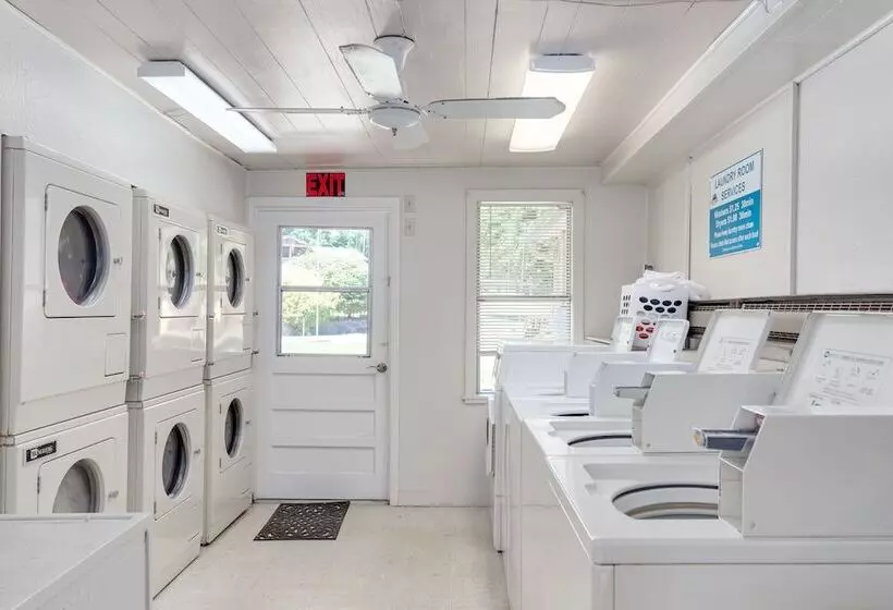 Hotelli Sun Retreats Nantahala