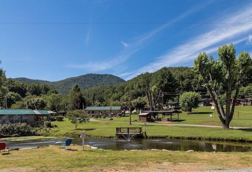 ホテル Sun Retreats Nantahala