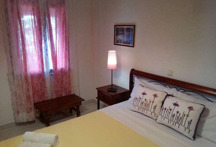 Пансион Angela Studios Paxos