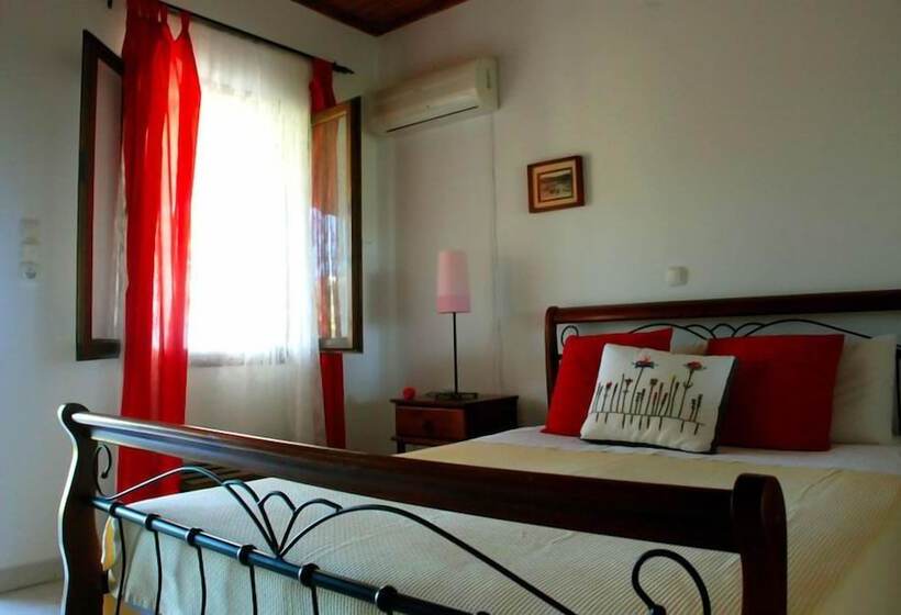 Пансион Angela Studios Paxos