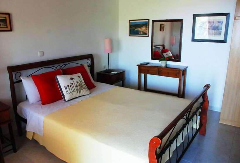 Пансион Angela Studios Paxos