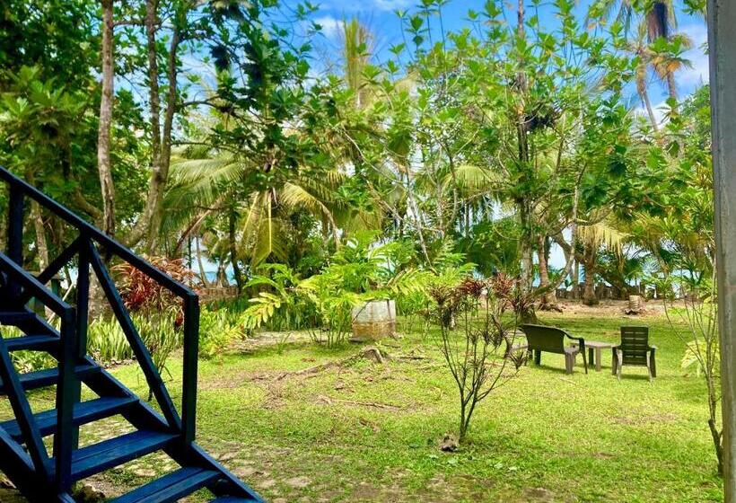 پانسیون Drago Beach House Private Beach