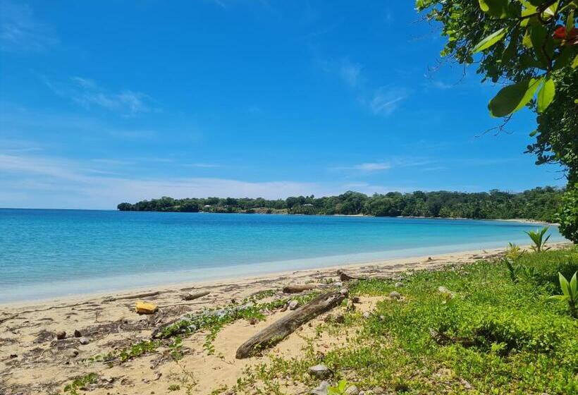 پانسیون Drago Beach House Private Beach