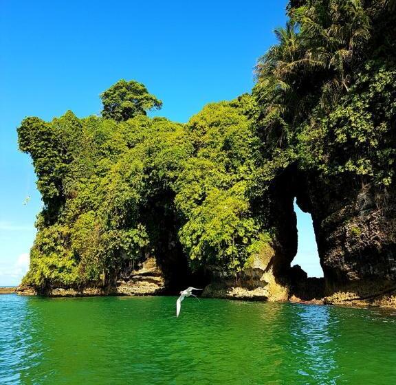 پانسیون Drago Beach House Private Beach