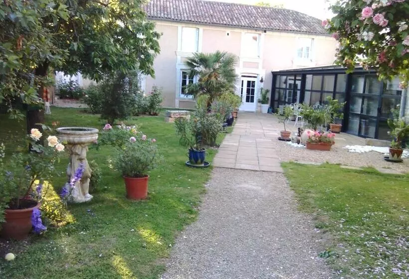 Majatalo La Rosaliere