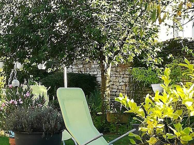 ペンション La Rosaliere