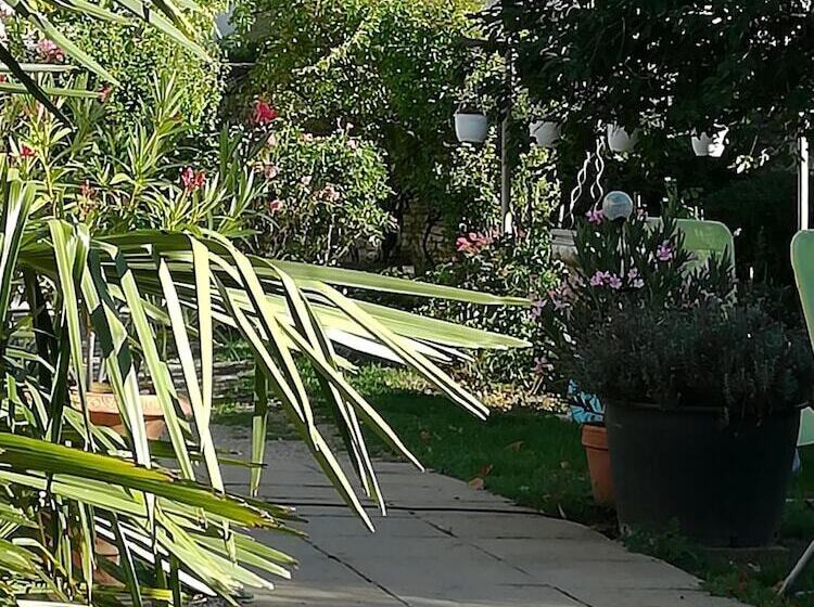 ペンション La Rosaliere